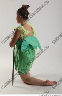 2020 01 KATERINA KNEELING POSE WITH SWORD (11)